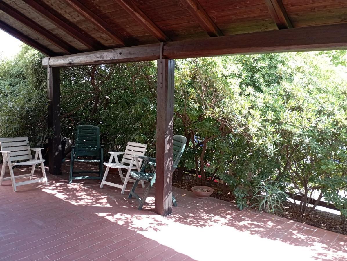 オルビア Domus Garden Bed & Breakfast エクステリア 写真